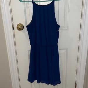 Miami,  blue mini dress!